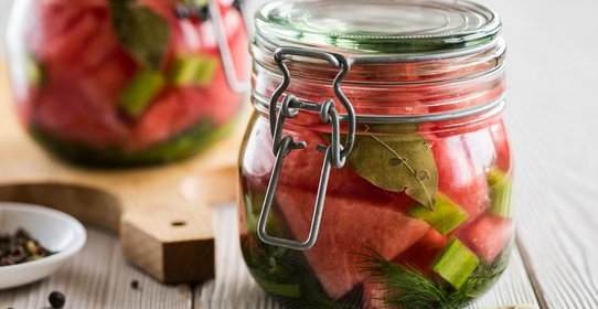 Маринованный арбуз