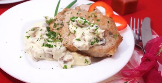 Треска, фаршированная сыром