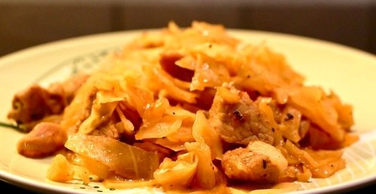 Солянка из кислой капусты с мясом