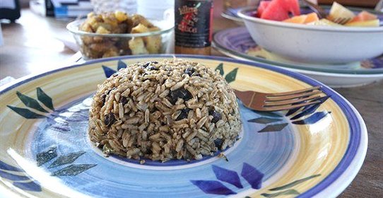 Ароматный рис с фасолью