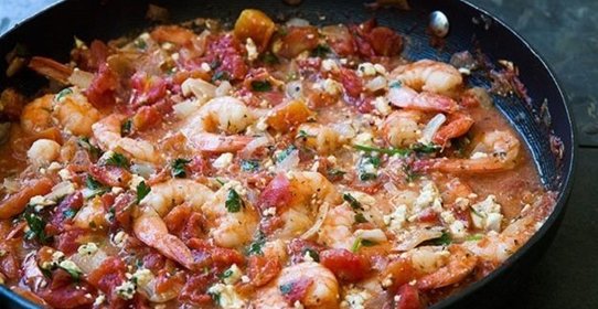 Креветки в томатном соусе