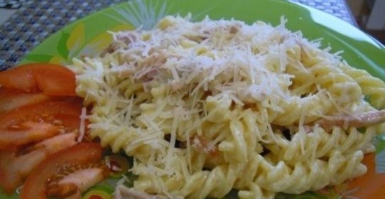 Карбонара с беконом и сливками