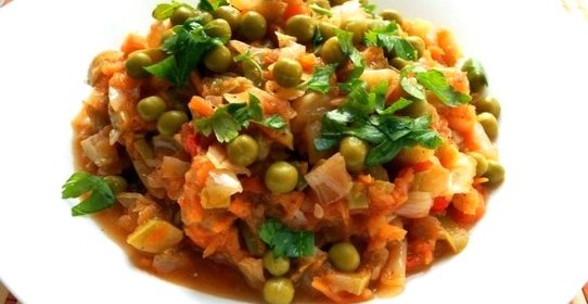 Рагу из свинины в мультиварке