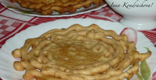 Французские кружевные блины