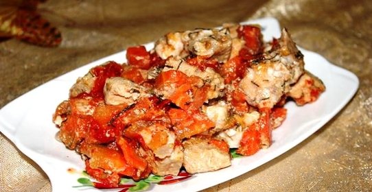 Гуляш по-деревенски в мультиварке