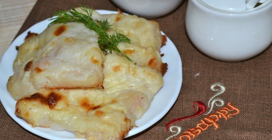 Рыба, запеченная под молочным соусом
