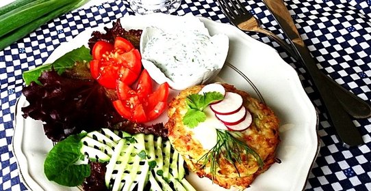 Блинчики из кабачков с чесноком