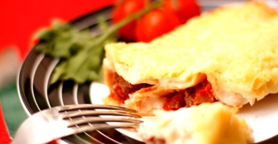 Каннеллони, фаршированные мясом