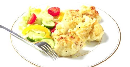 Жареная цветная капуста в сырном соусе