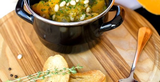 Похлебка из тыквы с копченостями