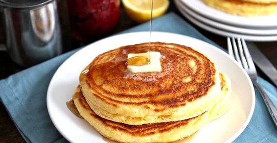 Лимонно-кукурузные оладьи