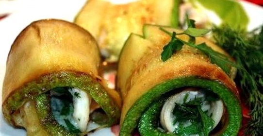Рулетики из кабачков с сыром