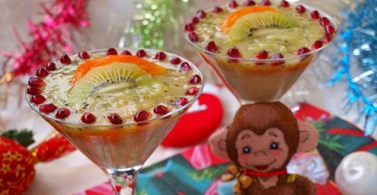 Праздничный фруктовый смузи