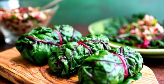 Голубцы из свекольных листьев