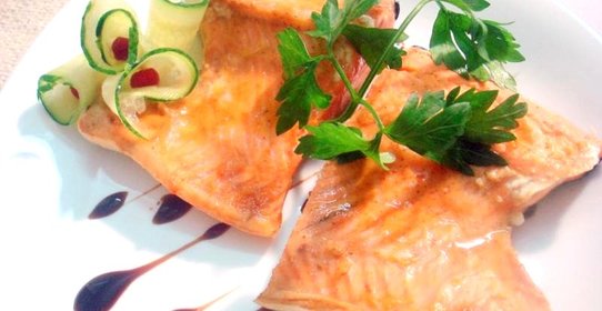 Лосось под горчицей и кленовым сиропом