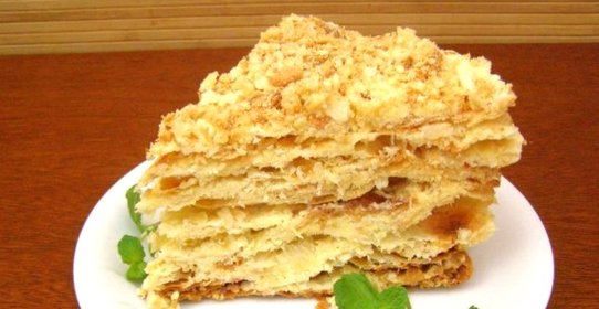 Слоеный торт