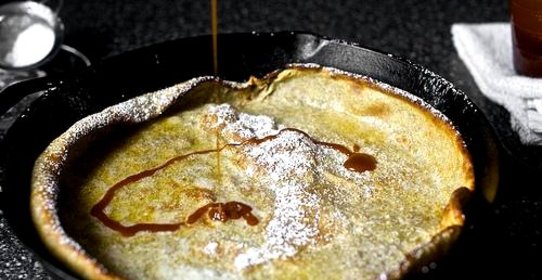 Блин с карамельным сиропом