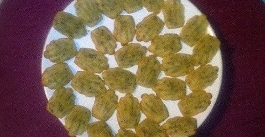 Печенье «Мадлен» с чаем