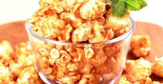 Глазированный попкорн в кленовом сиропе с красным перцем