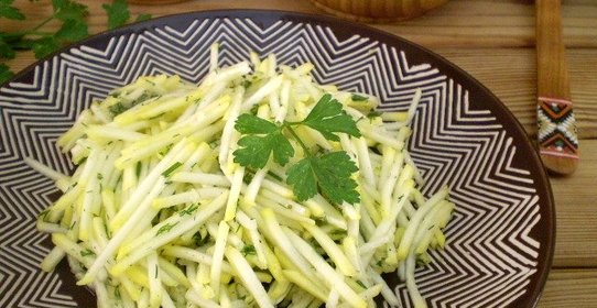 Паста из кабачков сыроедческая