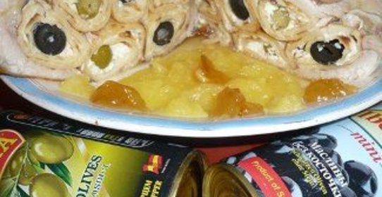 Курица, фаршированная блинчиками (Gallina rellenada por los crepes)