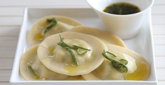 Равиоли с лососем