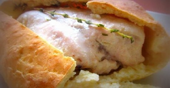 Цыплёнок запечённый в тесте с ароматным тимьяном