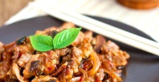 Кисло-сладкая свинина с рисом