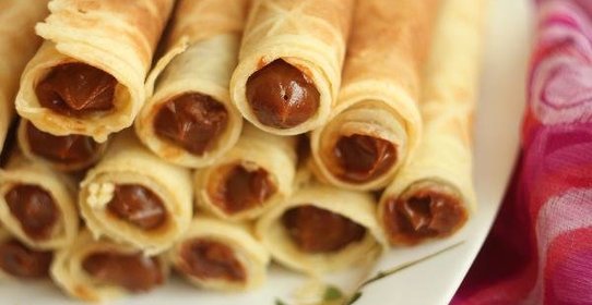 Вафельные трубочки с вареным сгущенным молоком