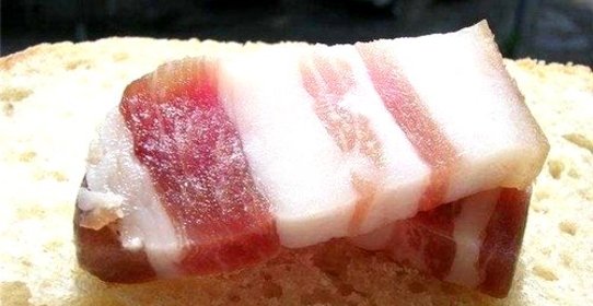 Засолка сала в рассоле с чесноком