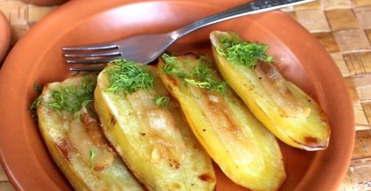 Картошка с салом, запеченная в фольге