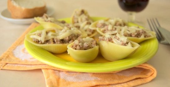 Ракушки с фаршем