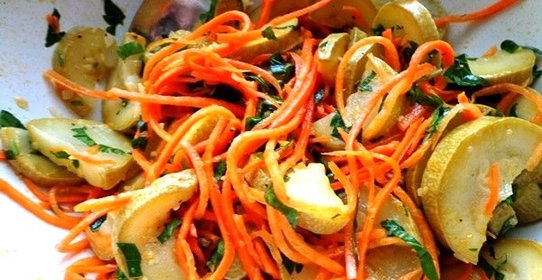 Кабачки с морковкой по-корейски