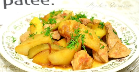 Свинина, тушеная с овощами