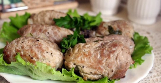 Мясные рулетики с беконом