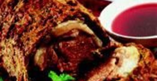 Баранина, запеченная в хлебной корочке