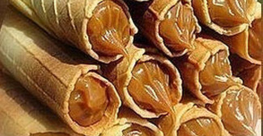 Вафельные трубочки со сгущёнкой