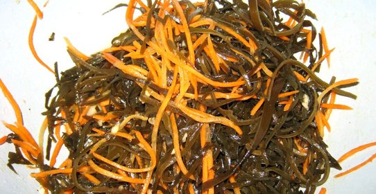 Салат из сухой морской капусты