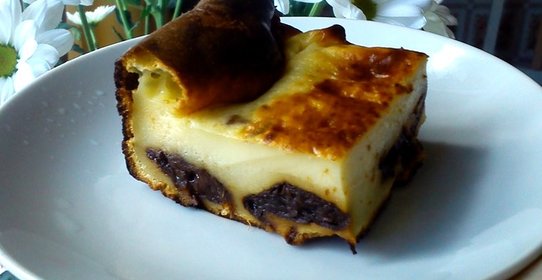 Бретонский пирог с черносливом