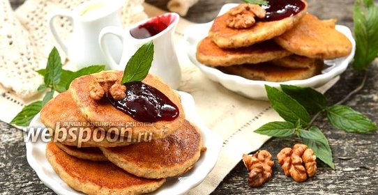 Дрожжевые оладьи с орехами