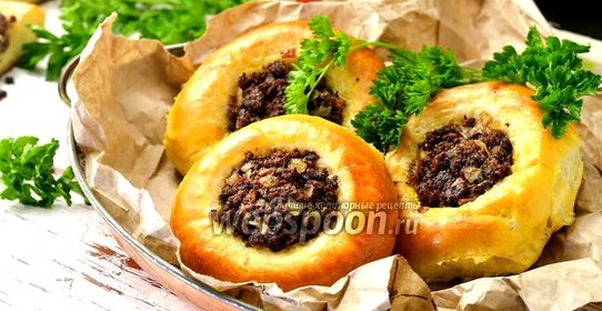 Ватрушки с мясом
