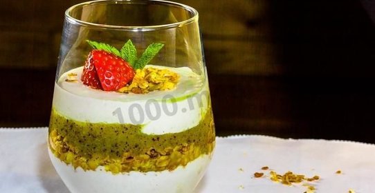 Творожный мусс с фруктовым смузи