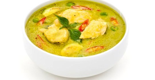 Суп-крем из курицы с зеленым горошком