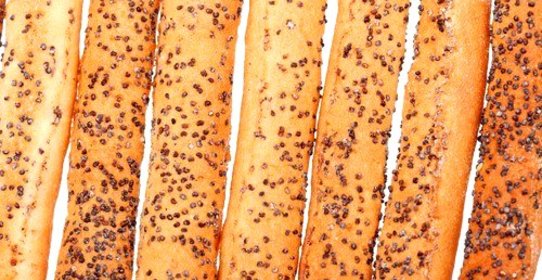 Хлебные палочки с маком