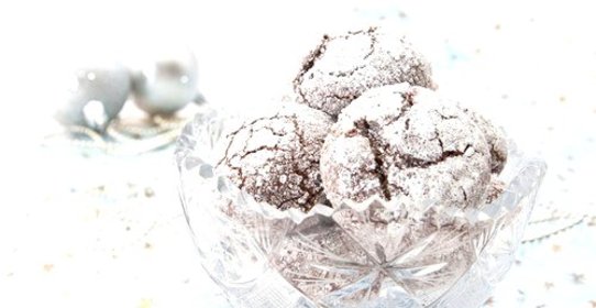 Бисквитное печенье с орехами пекан