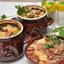 Охотничьи колбаски с картофелем в горшочках
