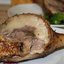 Гусь, фаршированный гречкой и яблоками
