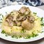 Куриные тефтели под сливочно-грибным соусом