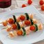 Шашлычки с креветками, цукини и черри