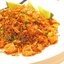 Классический жареный рис по‑кантонски с курицей и креветками